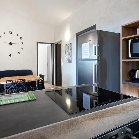 Semesteranläggning (resort) U Latonu - Palombaggia Porto-Vecchio (Corsica)