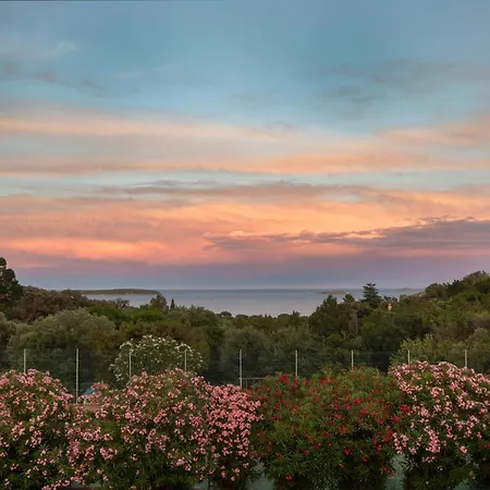 U Latonu - Palombaggia Semesteranläggning (resort) Porto-Vecchio (Corsica)