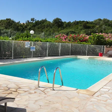 Semesteranläggning (resort) U Latonu - Palombaggia